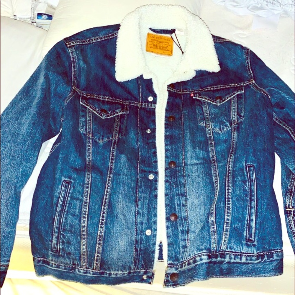 Levi’s Sherpa Jacket | Medium Stonewash | Size L